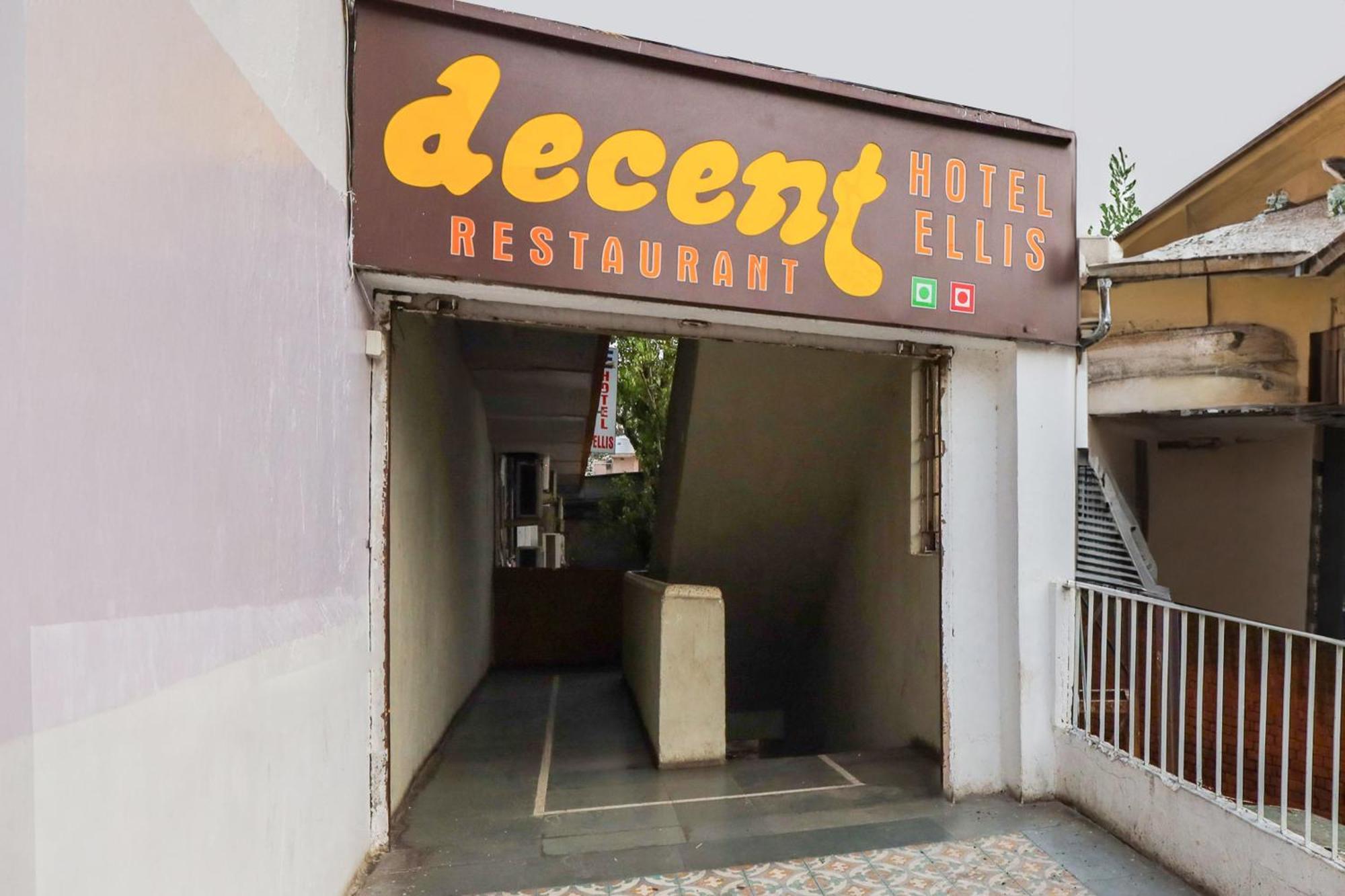 Hotel O Ellis أحمد أباد المظهر الخارجي الصورة