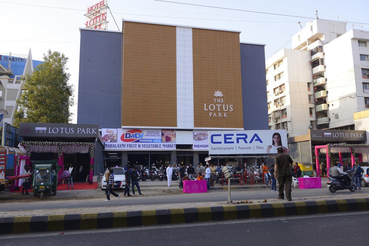 Hotel O Ellis أحمد أباد المظهر الخارجي الصورة