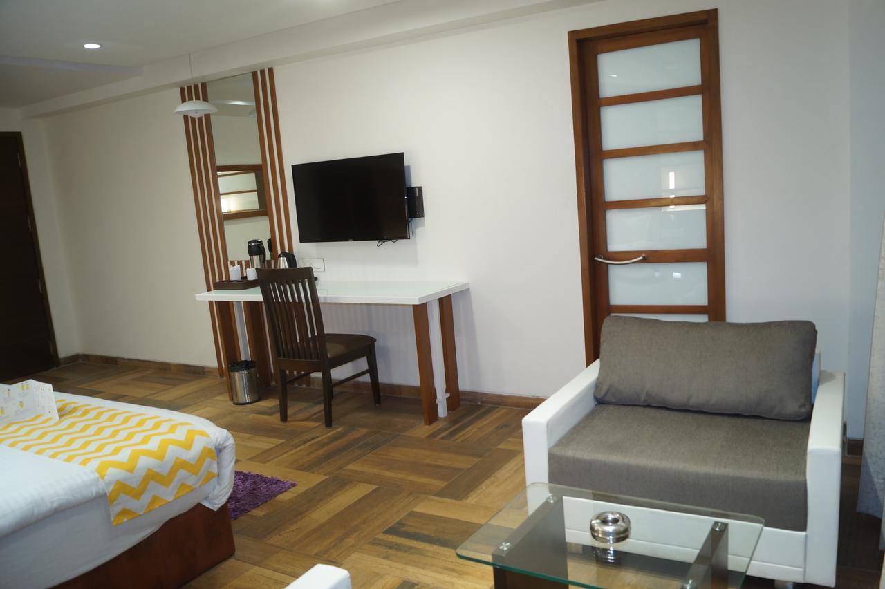 Hotel O Ellis أحمد أباد المظهر الخارجي الصورة